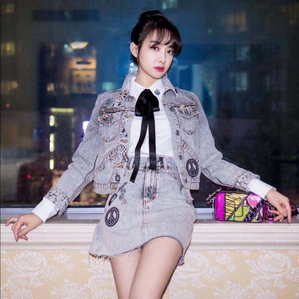 MarcJacobsRunway Paradise-Embellished Denim jacket